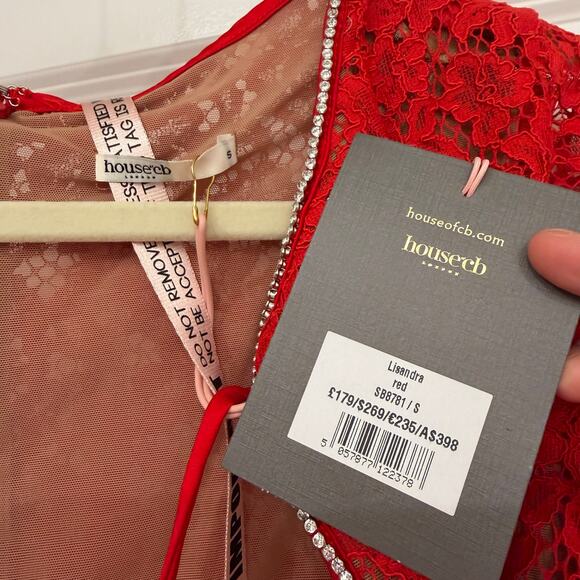 NWT House of CB Lisandra Red Lace Maxi Dress Size Small - Picture 7 of 7